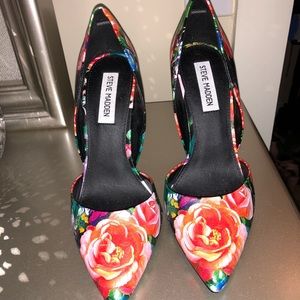 Steve Madden Floral Print Heels